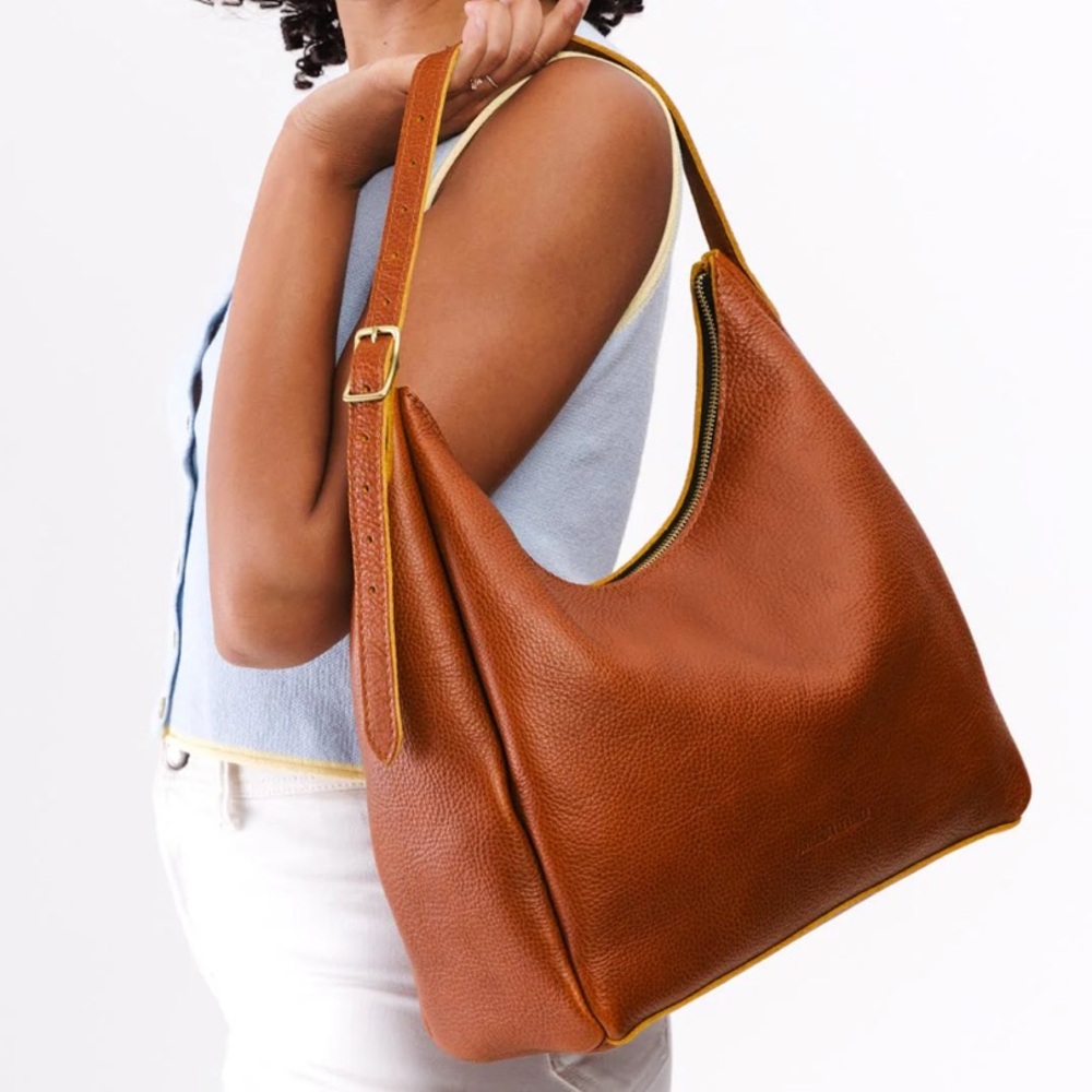 Portland Leather LARGE Aspen Sienna